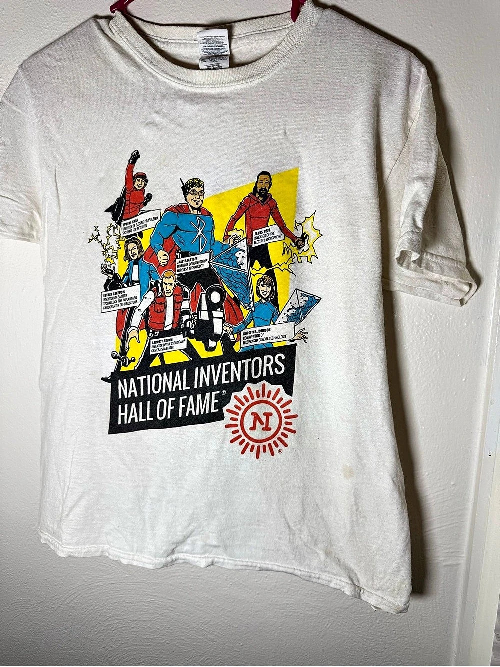 Hanes National Inventors Hall of Fame Tee Size Medium